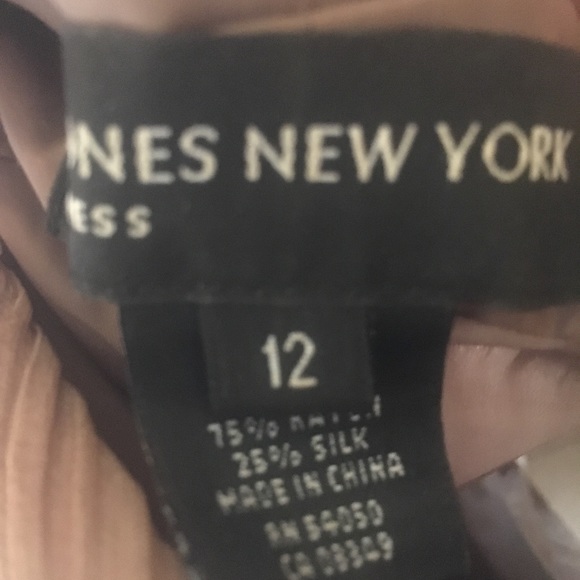 COPY - Taupe dress - Picture 5 of 5